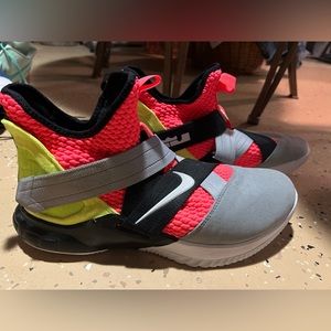 2018
LeBron Soldier 12 'Hot Lava'